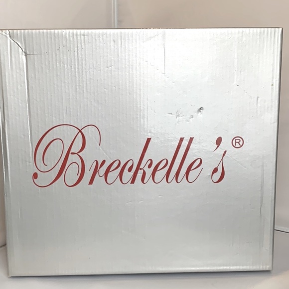 Breckelle's Lace Up Wooden Chunky High Heel Ankle Boot Bootie Size 9.5 - Picture 10 of 11